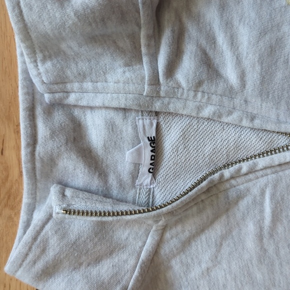 Garage long sleeve CROP top - Picture 2 of 3